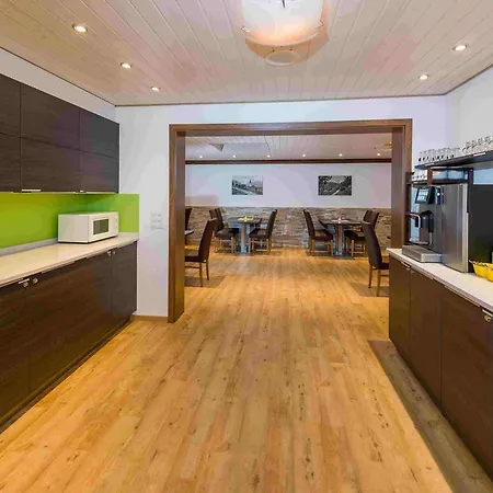 Azapartments Lunic Appartement