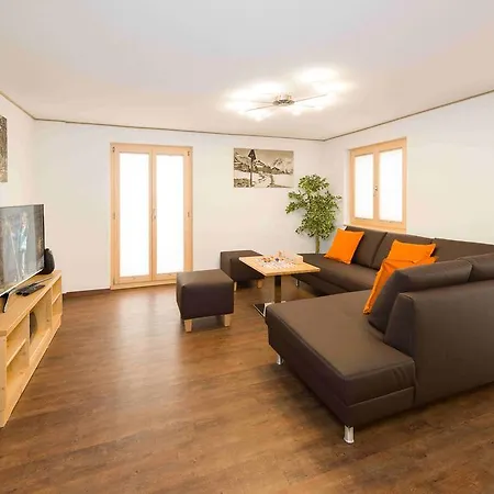 Azapartments Lunic *