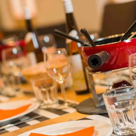 Azapartments Lunic Appartement *