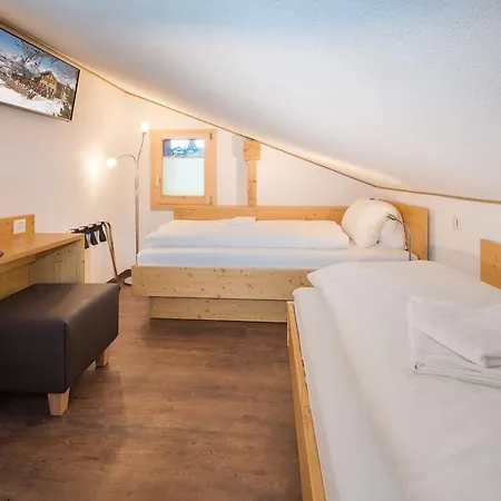 Azapartments Lunic *