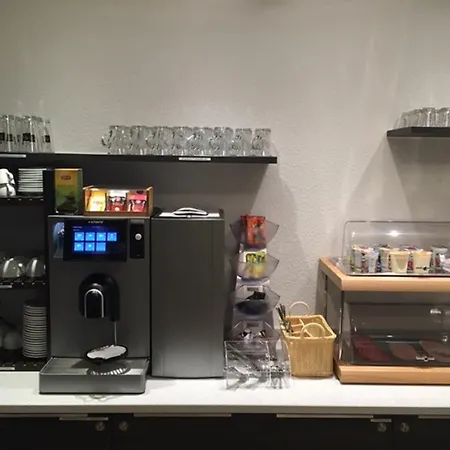 Azapartments Lunic Appartement *