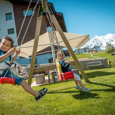 Azapartments Lunic *