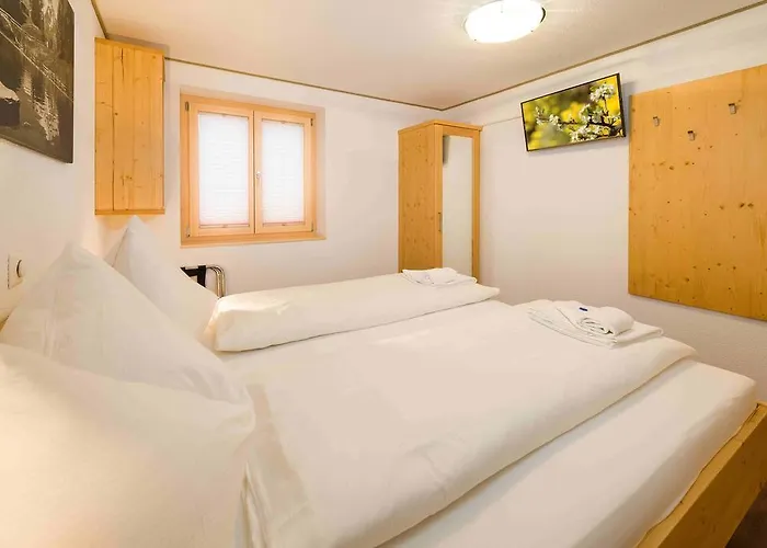 Azapartments Lunic Apartamento *