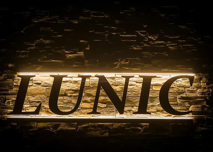 Azapartments Lunic Apartamento