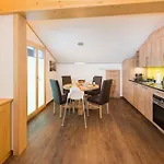 Azapartments Lunic * Grächen