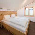 Azapartments Lunic *
