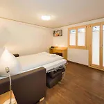 Azapartments Lunic *